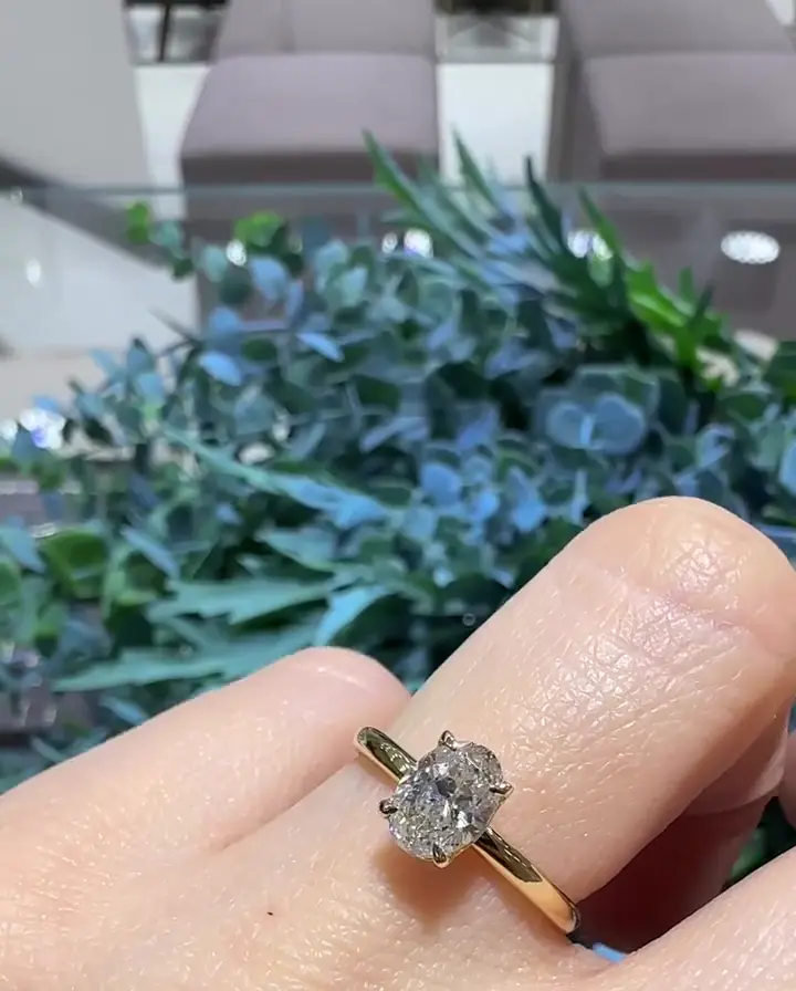 0.90 ct Oval Pırlanta Yüzük, görsel 2