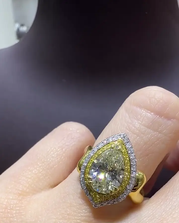2.46 ct Sarı Pırlanta Tasarım Yüzük, görsel 1