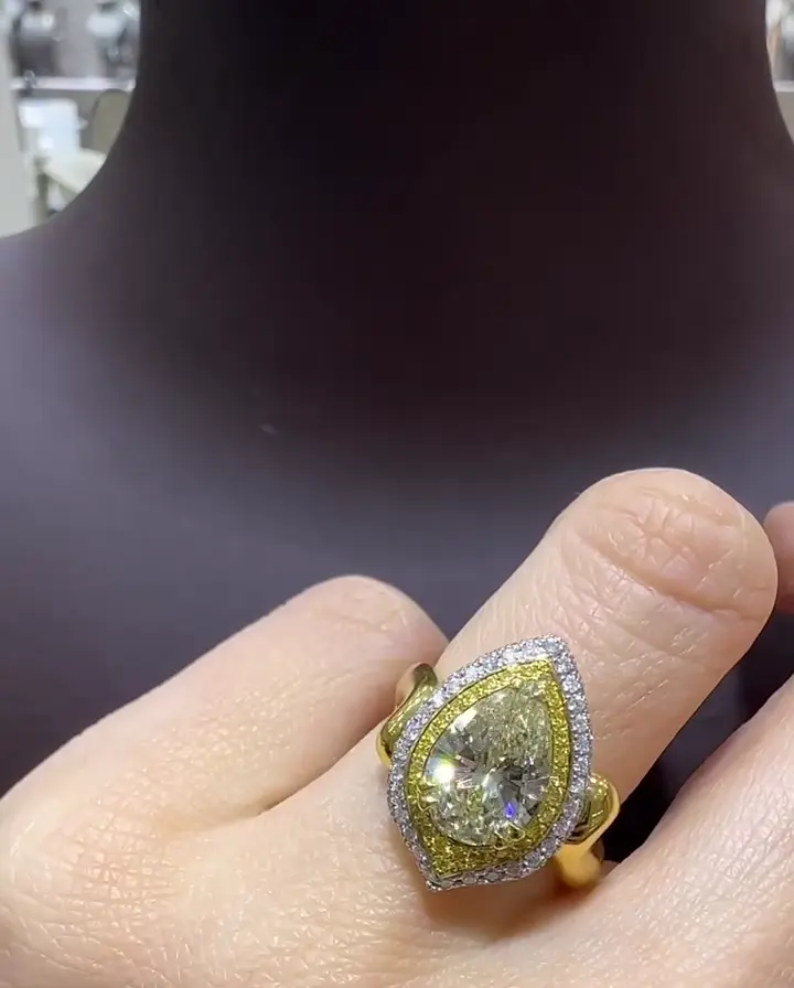 2.46 ct Sarı Pırlanta Tasarım Yüzük, görsel 2