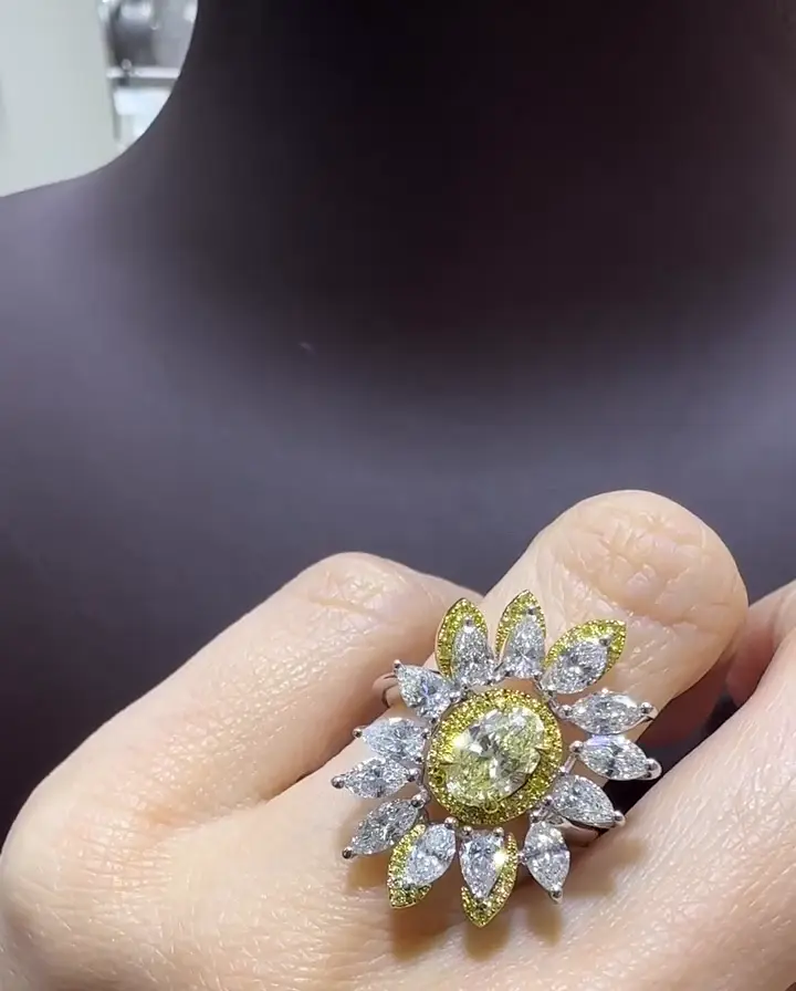 1.13 ct Sarı Pırlanta Tasarım Yüzük, görsel 3