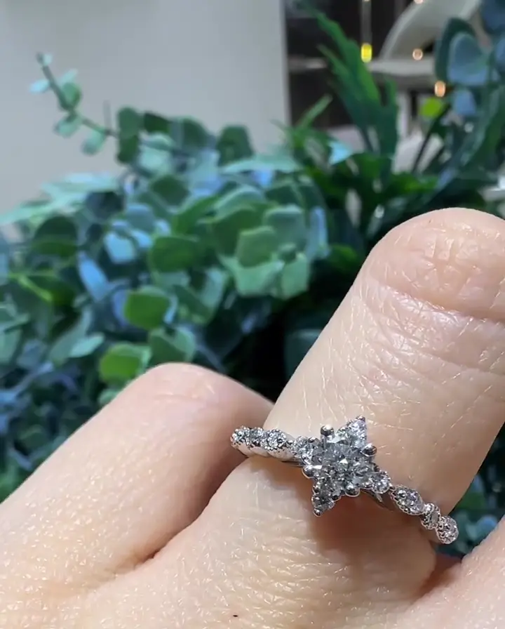 0.30-0.20 ct Lotus Pırlanta Yüzük, görsel 1