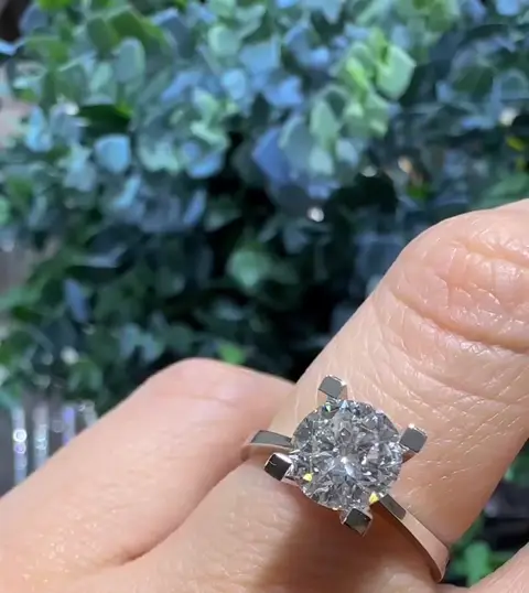 3.01 ct Tektaş Pırlanta Yüzük