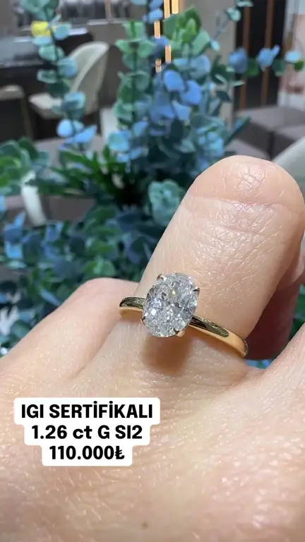 1.26 ct Tektaş Pırlanta Yüzük videosundan kare