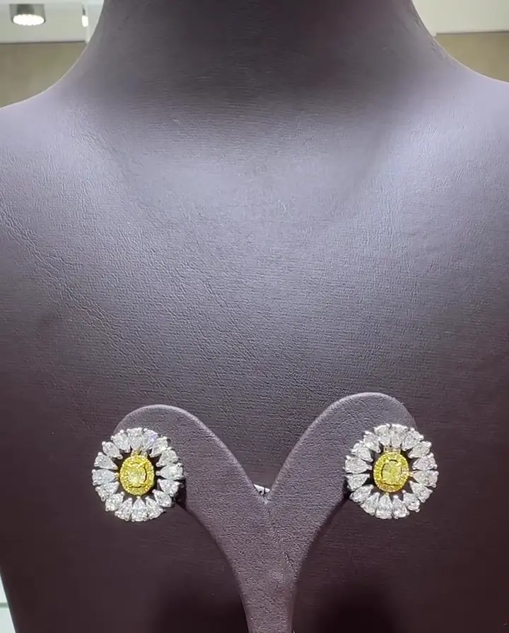 0.65 ct Sarı Pırlanta Tasarım Küpe, görsel 1