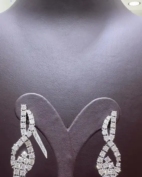 5.48 ct Pırlanta Küpe